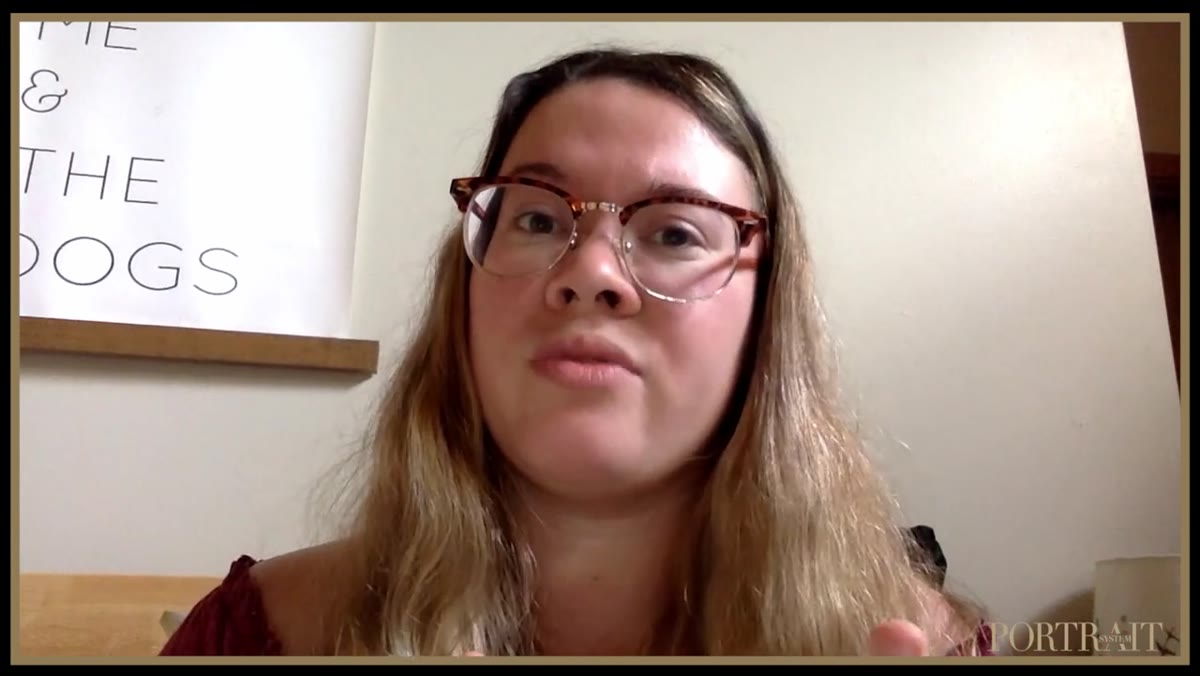 Lily describing the transition from doula work to studio photography