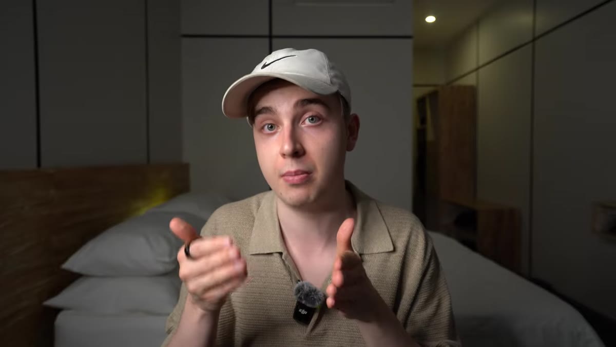 Hugo explaining the three consecutive months rule for level graduation