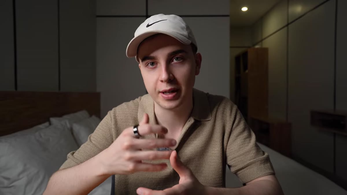 Hugo explaining what actually creates consistent bookings