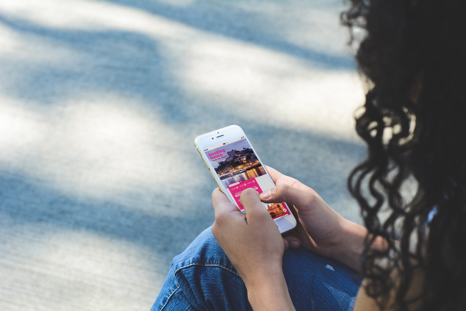 Why Your Instagram Isn't Booking Clients (And the Fix That Took Me 90 Days)
