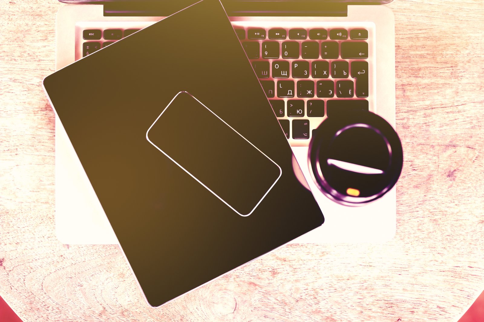 Why Your Instagram Isn't Booking Clients (And the Posting Schedule That Actually Fixed Mine)